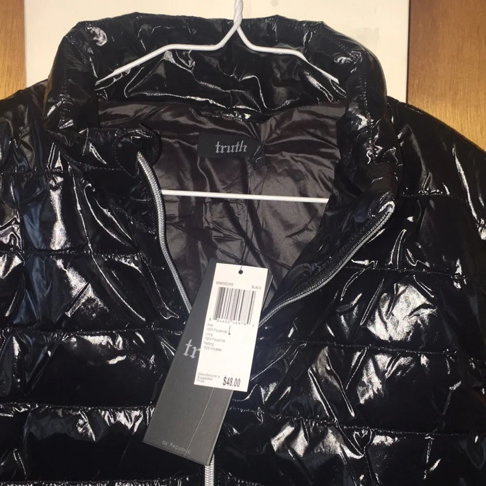 ♣️NWT Truth by Republic Men’s Black Vest